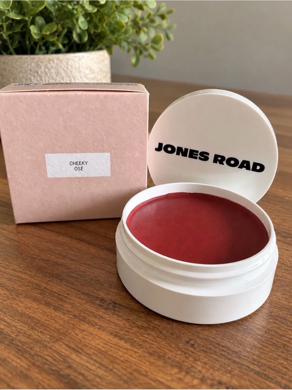 Jones Road Miracle Balm- cheeky ose